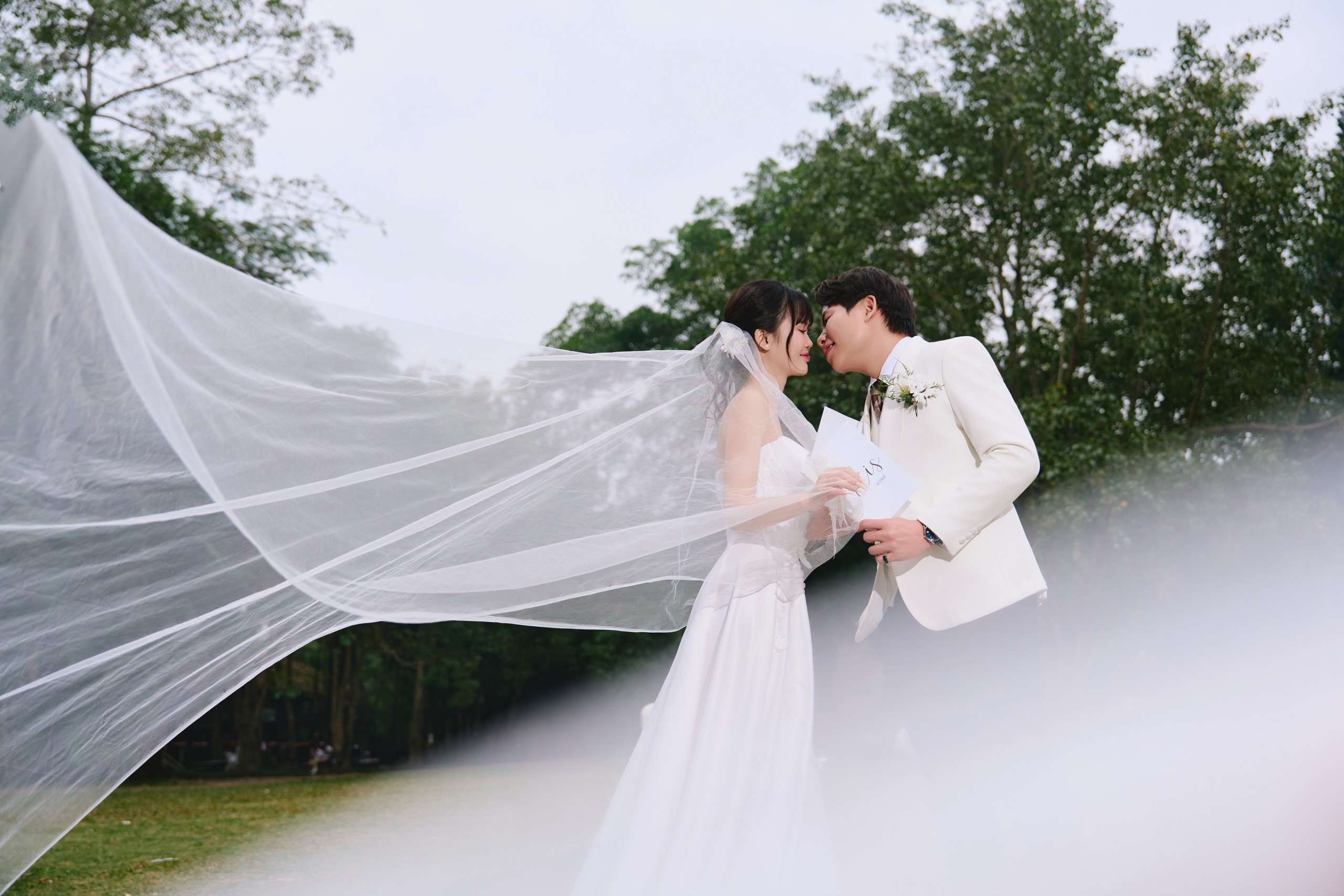 THIỆP CƯỚI VŨ HÙNG – THẢO LAN